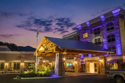  - Holiday Inn Express Downtown Gatlinburg