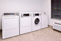  - Holiday Inn Express & Suites Northwest Emporia