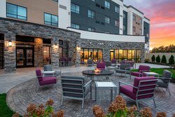  - Courtyard by Marriott Elyria - I-80, Exit 145