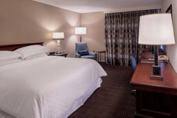  - Sheraton Westport Chalet Hotel Maryland Heights - I-270, Exit 16