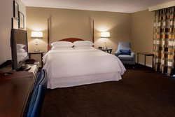  - Sheraton Westport Chalet Hotel Maryland Heights - I-270, Exit 16