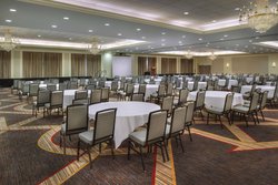  - Sheraton Westport Chalet Hotel Maryland Heights - I-270, Exit 16