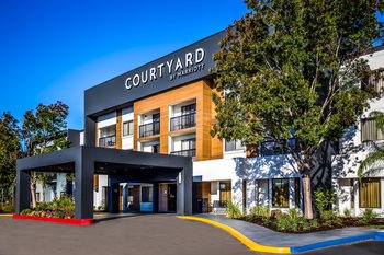 Courtyard by Marriott-Livermore