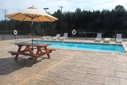  - Holiday Inn Express & Suites Warrenton