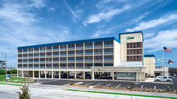  - Holiday Inn Express Oceanfront Nags Head