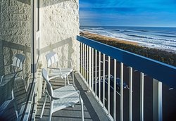  - Holiday Inn Express Oceanfront Nags Head