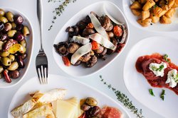  - AC Hotel by Marriott Downtown Pittsburgh