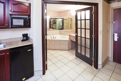  - Holiday Inn Express & Suites Gainesville - I-35, Exit 497