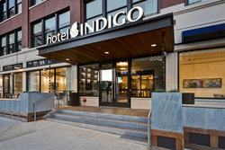 - Hotel Indigo Crossroads Kansas City - Exit 1C & 1D