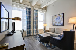  - Hotel Indigo Crossroads Kansas City - Exit 1C & 1D