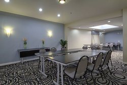  - Holiday Inn Express at Solana Beach - I-5, Exit 36