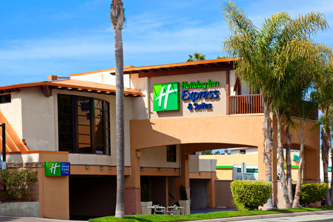 Welcome to Holiday Inn Express & Suites Solana Beach Del Mar