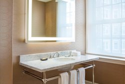  - Sheraton Commander Hotel Cambridge