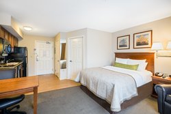  - Candlewood Suites Cranberry Township - I-79, Exit 78