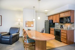  - Candlewood Suites Cranberry Township - I-79, Exit 78