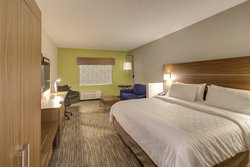  - Holiday Inn Express & Suites Central Fort Walton Beach