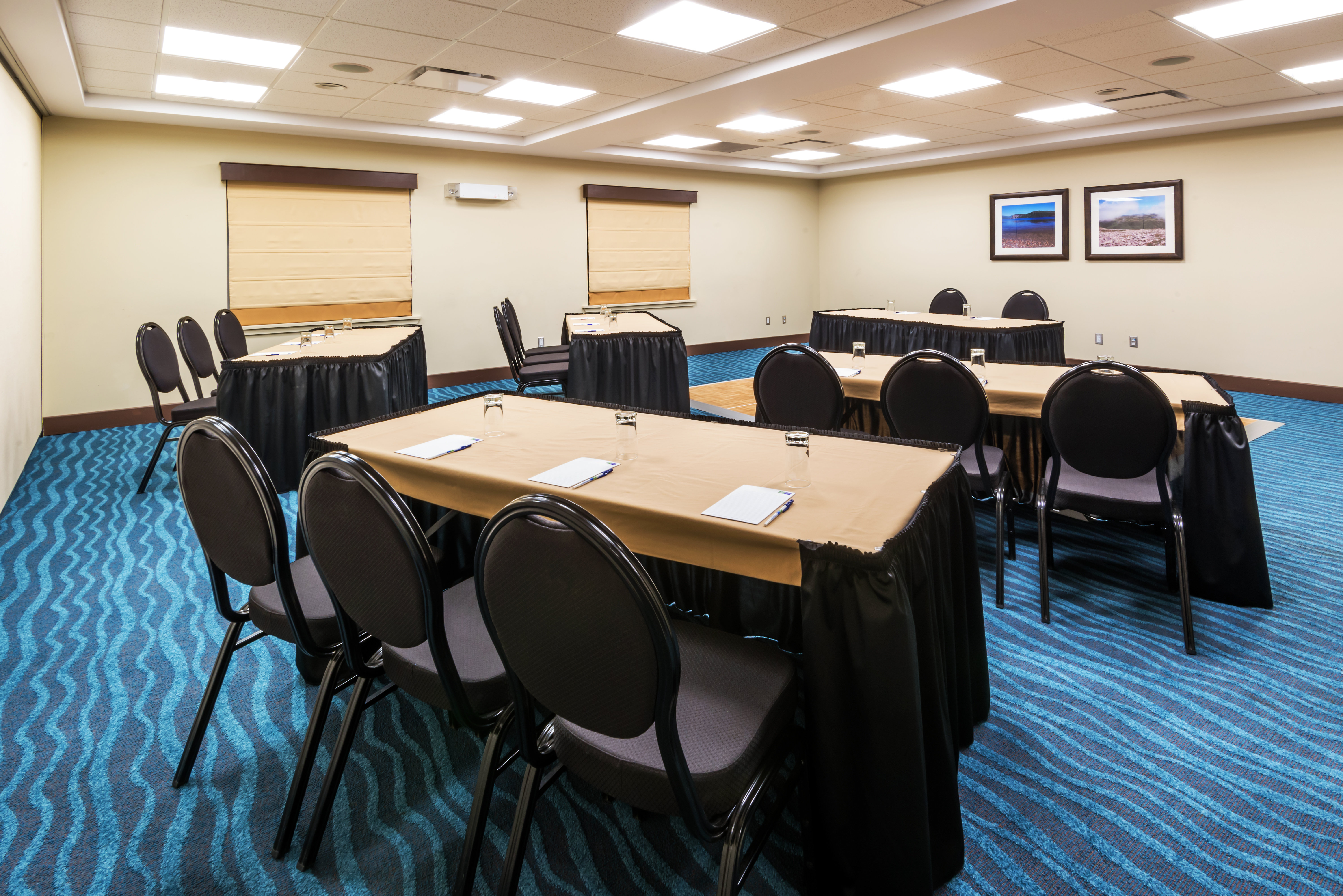 All Meeting Rooms Offer Free WiFi and AV Equipment