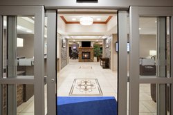  - Holiday Inn Express & Suites Aberdeen