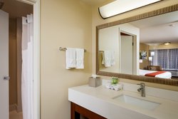  - Holiday Inn Express Simi Valley - CA 118, Exit 24