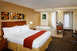  - Holiday Inn Express Simi Valley - CA 118, Exit 24