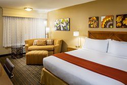  - Holiday Inn Express Simi Valley - CA 118, Exit 24