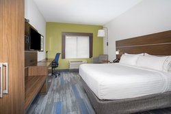  - Holiday Inn Express Village West Kansas City - I-435, Exit 14