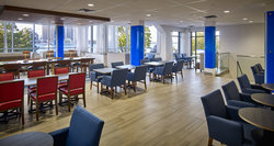  - Holiday Inn Express Waterfront Windsor