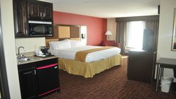  - Holiday Inn Express & Suites Greensburg