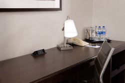  - Sheraton Suites Airport Philadelphia - I-95, Exit 13 & 15