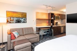  - TownePlace Suites by Marriott Jeffersonville - I-65, Exit 1