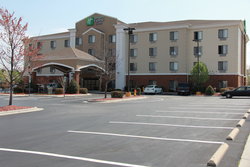  - Holiday Inn Express & Suites Southeast Roanoke Rapids - I-95, Exit 173