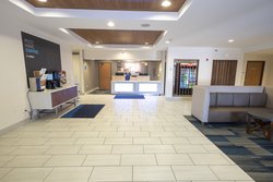  - Holiday Inn Express & Suites Iron Mountain