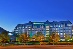  - Holiday Inn & Suites North Vancouver