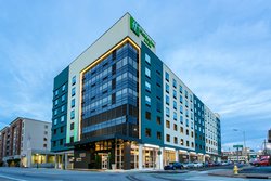  - Holiday Inn Hotel & Suites Downtown Chattanooga