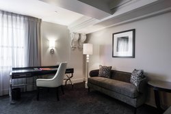  - Ambassador Hotel Downtown Kansas City - I-70, Exits 2J & 2K