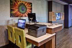  - Holiday Inn Express West Hutchinson