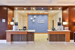  - Holiday Inn Express & Suites Terre Haute - I-70, Exit 11
