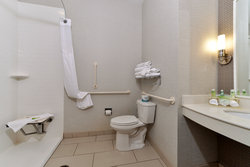  - Holiday Inn Express & Suites Terre Haute - I-70, Exit 11