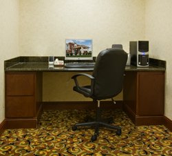  - Holiday Inn Express & Suites Levelland