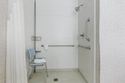  - Holiday Inn Express & Suites St Charles