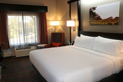  - Holiday Inn Wine Country Windsor