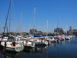  - Holiday Inn Express Buffalo Airport Cheektowaga