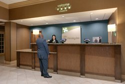  - Holiday Inn & Suites Overland Park - I-35, Exit 225A