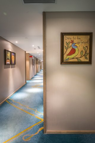 HOTEL INDIGO HARBOUR VIEW - Photo 19