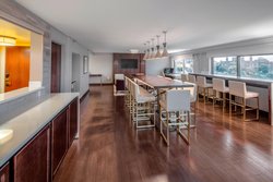  - Sheraton Hotel & Conference Center Syracuse - I-81, Exit 18