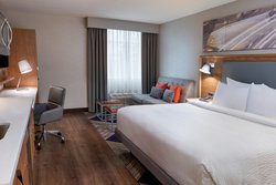  - Four Points by Sheraton Hotel Hamilton