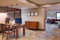  - Four Points by Sheraton Hotel Hamilton