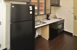  - Candlewood Suites Eugene - I-5, Exit 191