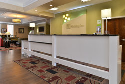 - Holiday Inn North New London - I-95, Exits 83 & 84S