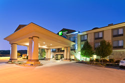  - Holiday Inn Express & Suites Richfield - I-70, Exit 40